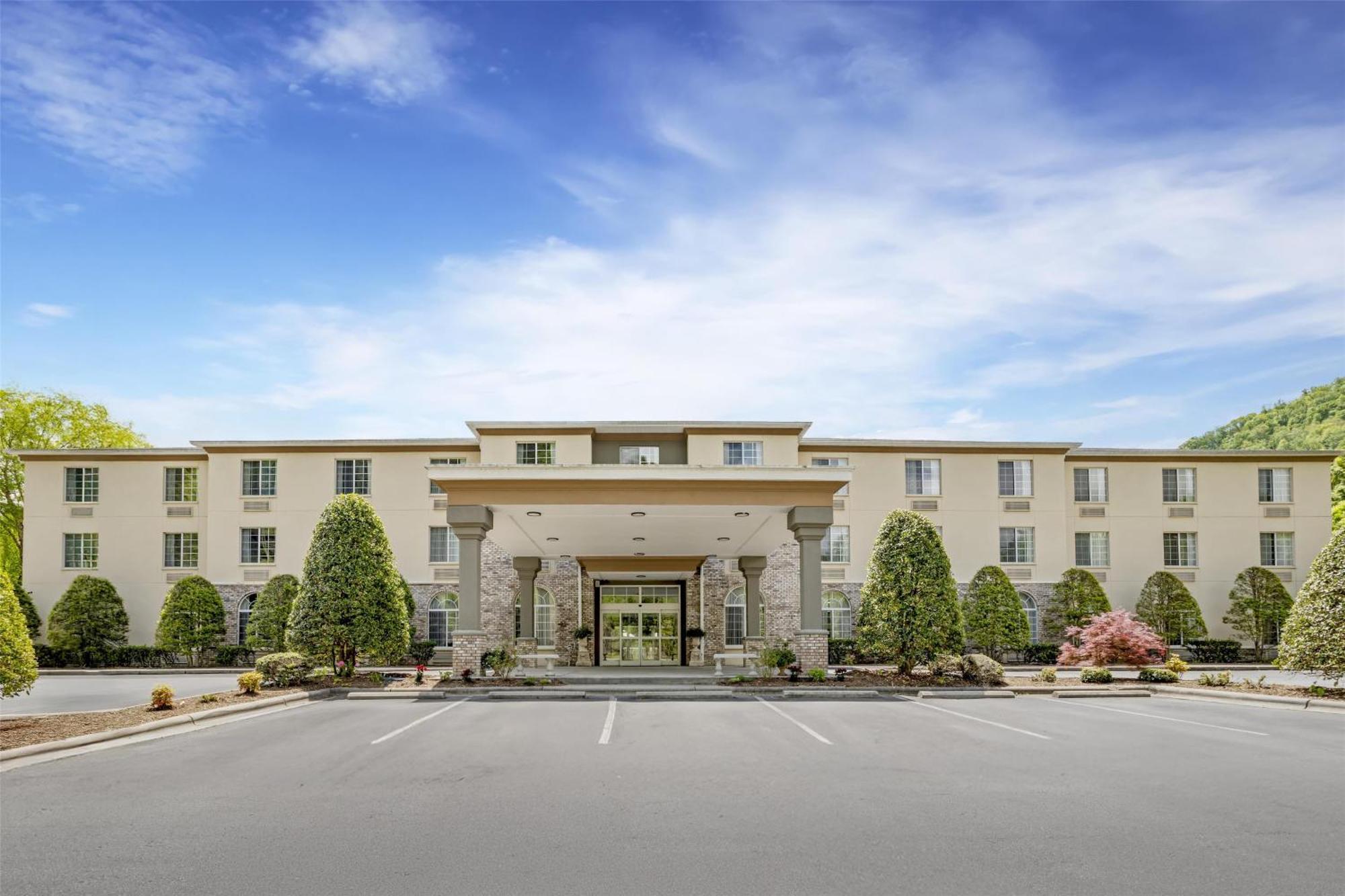 Best Western Plus River Escape Sylva / Dillsboro Exterior foto